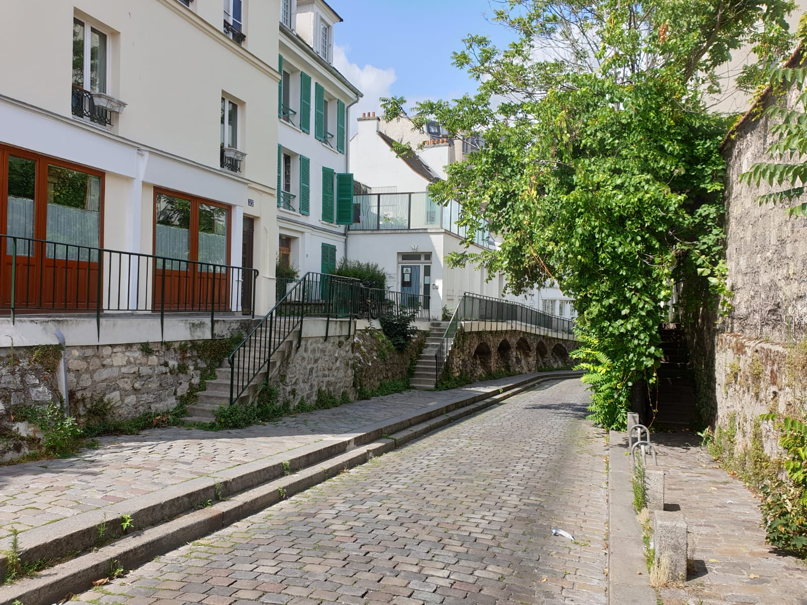 My Montmartre Tours - Cobblestone streets